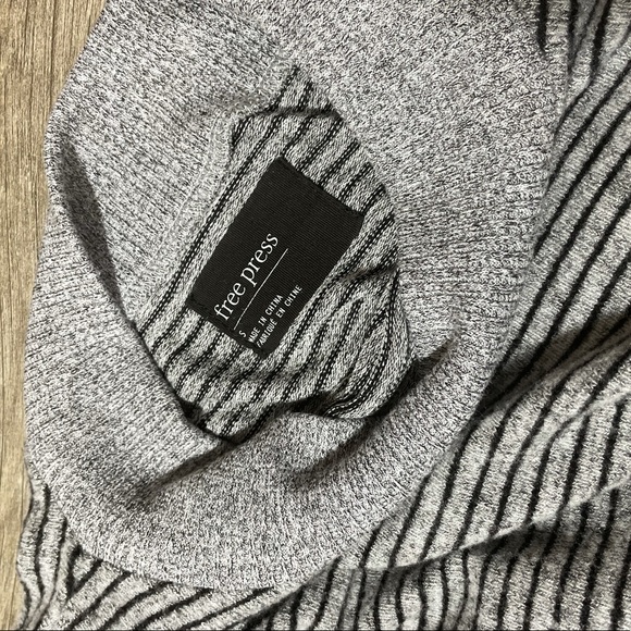 Free Press • Gray • Stripe • Mock Neck • Sweater - Picture 6 of 6